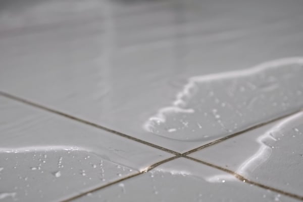 common-mistakes-to-avoid-when-cleaning-tile